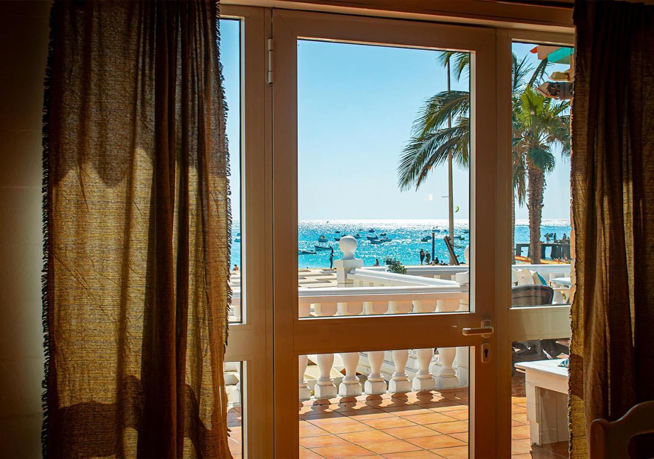 Vista Mar - Seafront Holiday Apartments Santa María Habitación foto